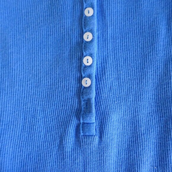 NWOT Y2K Energie blue rib knit buttoned 3/4 sleeve shirt with mock cami size L - Picture 5 of 5